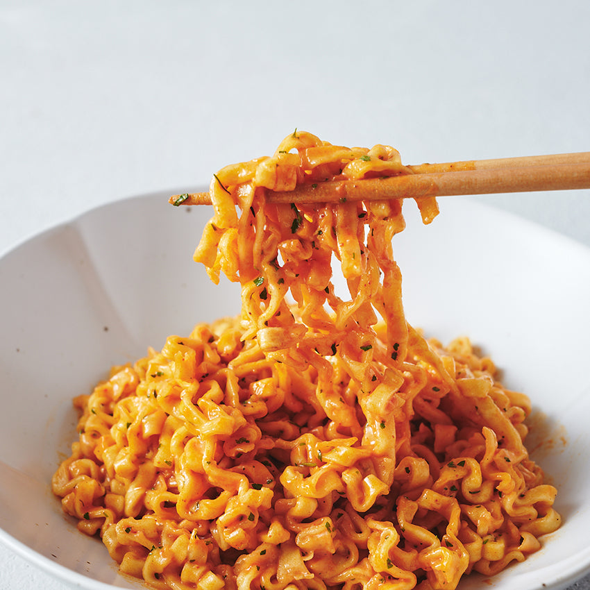 Review] Carbonara Buldak Spicy Noodles (까르보 불닭볶음면)