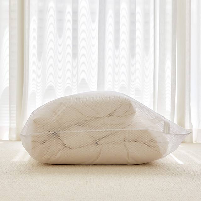 [브랜드 공동구매] 국내생산 무형광 이불 세탁망 이중 매시 화이트 대형 90*90 - sarangmartsg