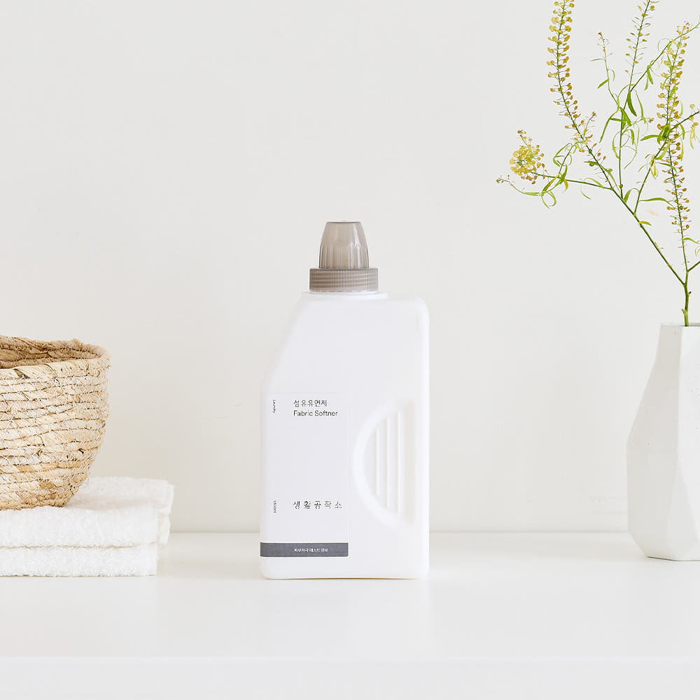 [브랜드 공동구매] 생활공작소 대용량 섬유유연제 1.5L 릴리향 H30009 | Fabric Softener 1.5L