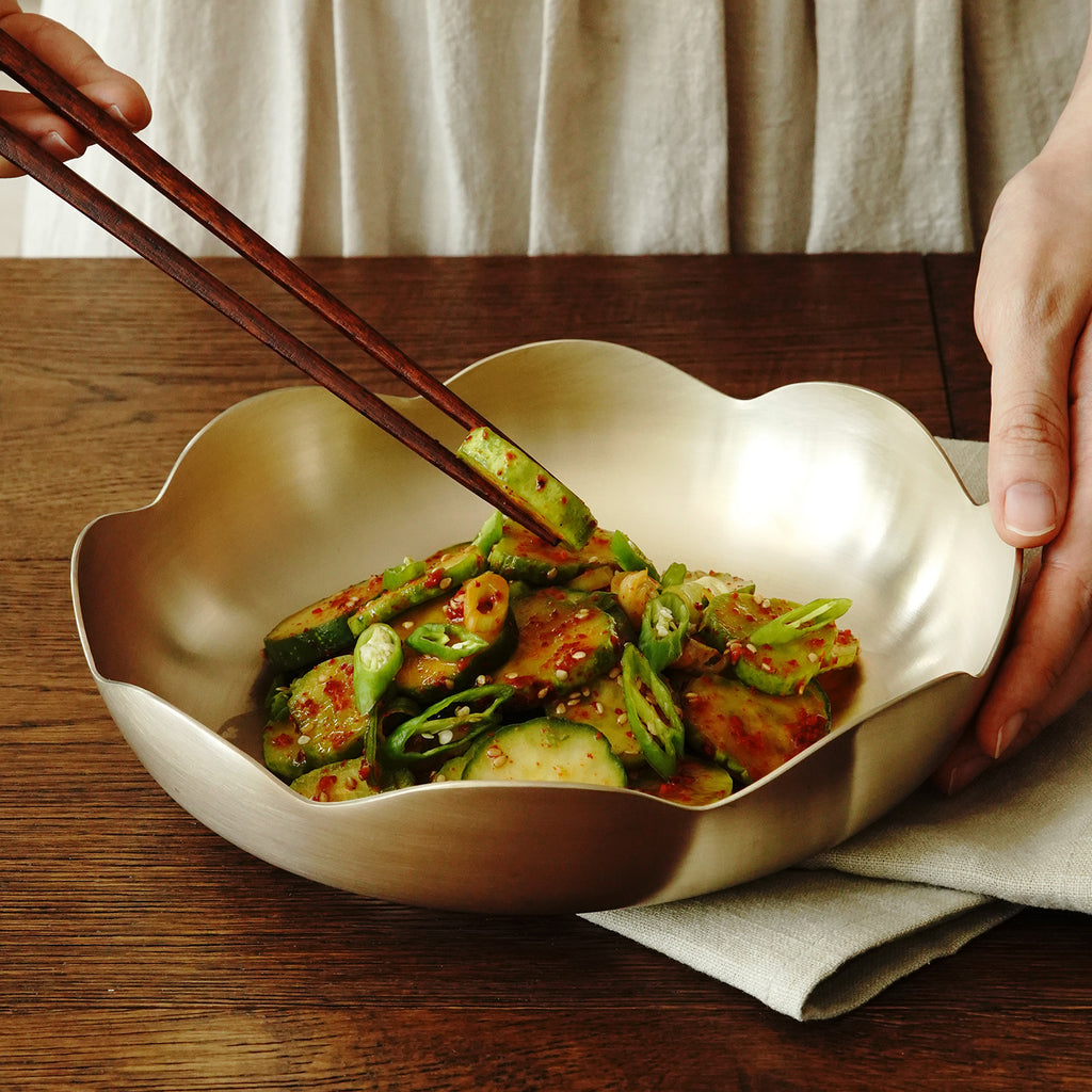 [브랜드 공동구매] 놋담 방짜유기 꽃볼 특대 (전용 수세미 증정) | Notdam Large Flower Serving Bowl